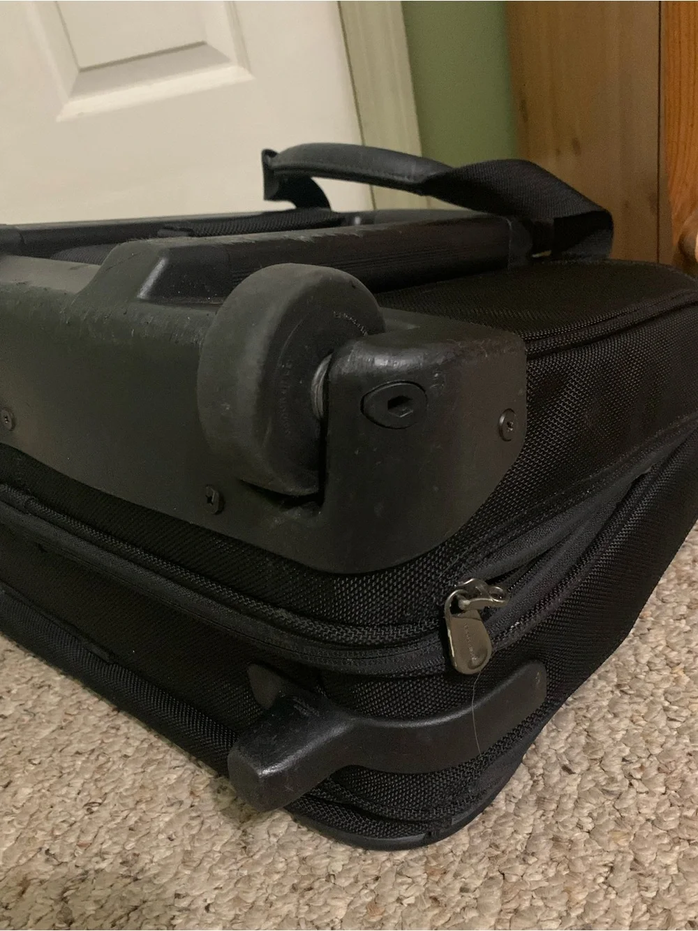 Briggs & Riley Black 2 Wheel Rolling Cabin Bag BR212x-4 Carry On Size  Luggage